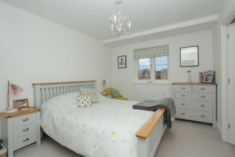 24 Brigden Gardens, Faversham, ME13 8GY