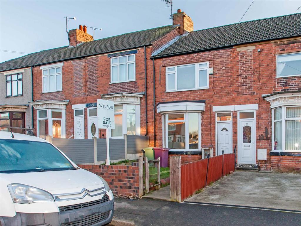Sutton Hall Road, Bolsover, Chesterfield 3 bed terraced house £114,950