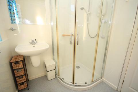 32 Derwent Road, Bradford, BD2 4HR