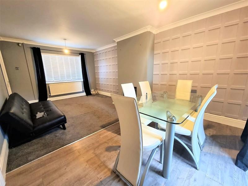Cae Glas Road, Rumney, Cardiff. CF3 3 bed semidetached house £850