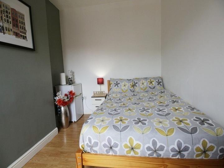 Canwick Road, Lincoln, Lincolnsire, LN5 8HE 1 bed in a house share £