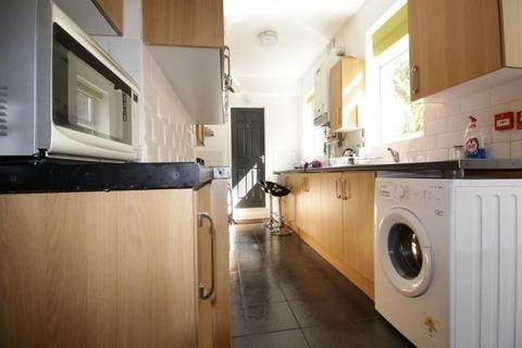 1 bedroom in a house share to rent, 130 Monks Road, Lincoln, Lincolnsire, LN2 5PH