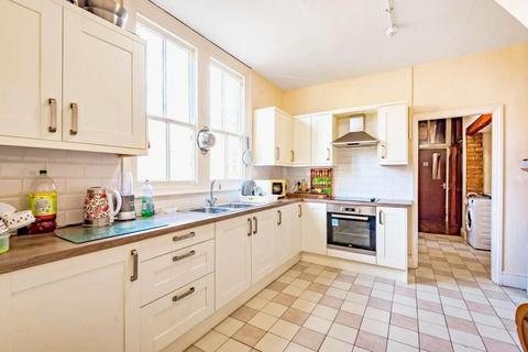 1 bedroom in a house share to rent, 57 St. Catherines, Lincoln, Lincolnshire, LN5 8LR