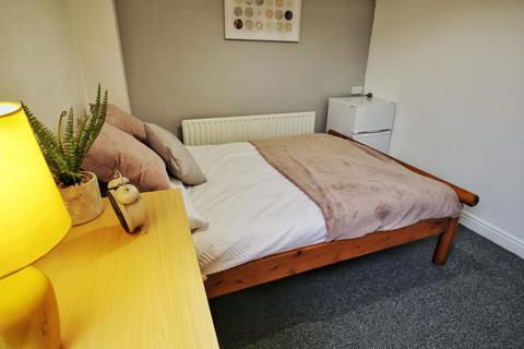 1 bedroom in a house share to rent, 47 Cromwell Street, Lincoln, Lincolnshire, LN2 5LP