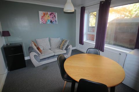 undefined, Student Accommodation 26/27, 10 Staunton Court, Lincoln