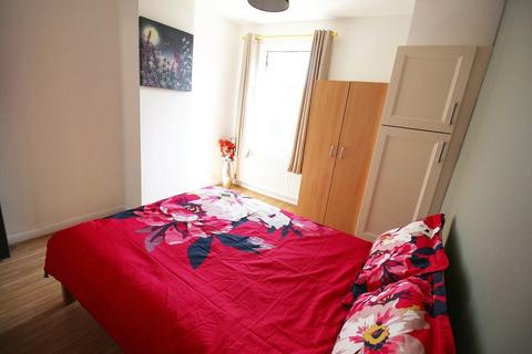 2 bedroom house share to rent, Shakespeare Street, High Street, Lincoln, Lincolnshire, LN5 8JS