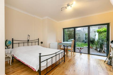 88 Oakridge Road, Bromley, BR1 5QG