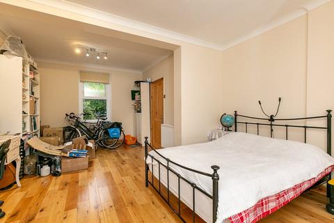 88 Oakridge Road, Bromley, BR1 5QG