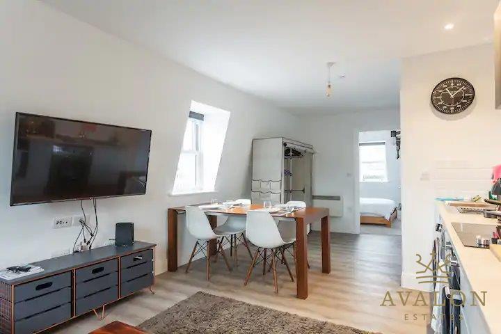 Kitchen/Dinning