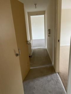 2 bedroom flat to rent, Padside Row, Hamilton, Leicester, LE5