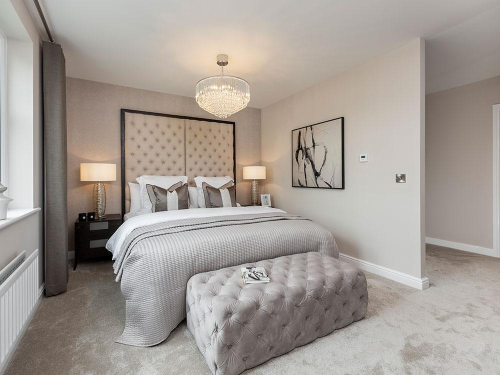 Master bedroom with en-suite bathroom