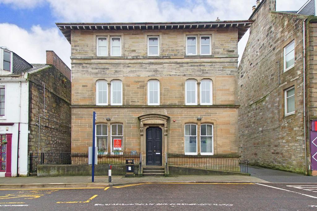 Lainshaw Street, Stewarton 2 bed flat £122,500