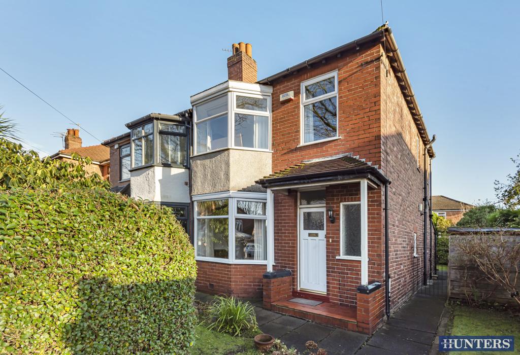 Ashley Drive, Swinton, Manchester, Greater Manchester 3 bed semi