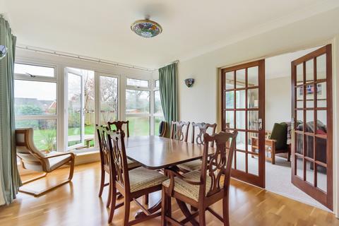 3 Bramble Close, Fareham, PO14 3NR