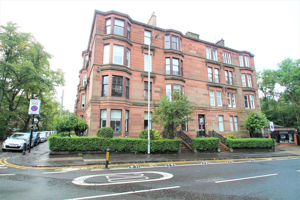 Clarence Drive, Hyndland, Glasgow G12 2 bed flat £269,000
