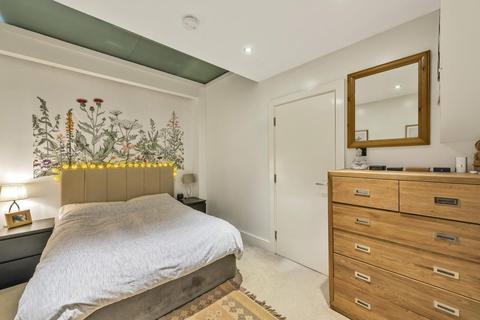 2 bedroom flat for sale - Prince of Wales Road, Chalk Farm