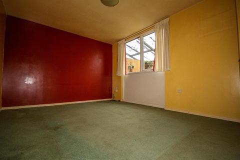 3 bedroom terraced house for sale - The Dell, Peterborough, Cambridgeshire, PE2 9QD