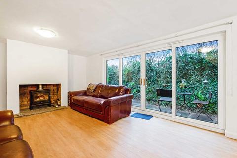 4 Glenartney, Houston, Johnstone, PA6 7EQ