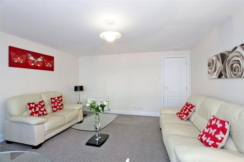 2 bedroom flat to rent, Union Grove, West End, Aberdeen, AB10