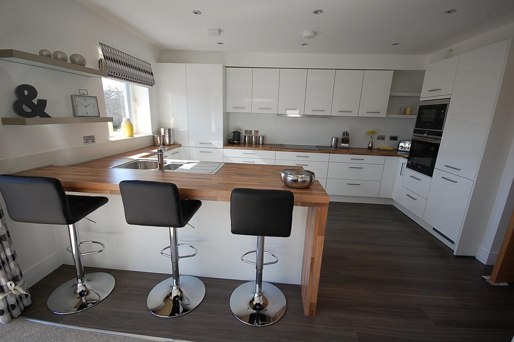 Kitchen 5
