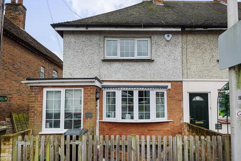 2 bedroom end of terrace house to rent, Woolhampton,  Reading,  RG7