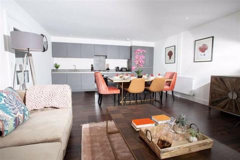 2 bedroom detached house for sale - IlIlderton Road Bermondsey  SE16 3LA