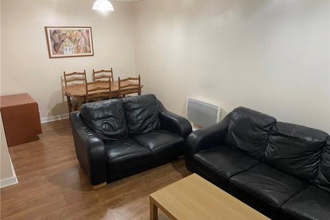 2 bedroom apartment to rent, Station Approach, Woking, Surrey, GU22