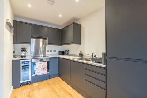 1 bedroom flat for sale - Flat 33, 1 Sunnybank Place, Edinburgh, EH7