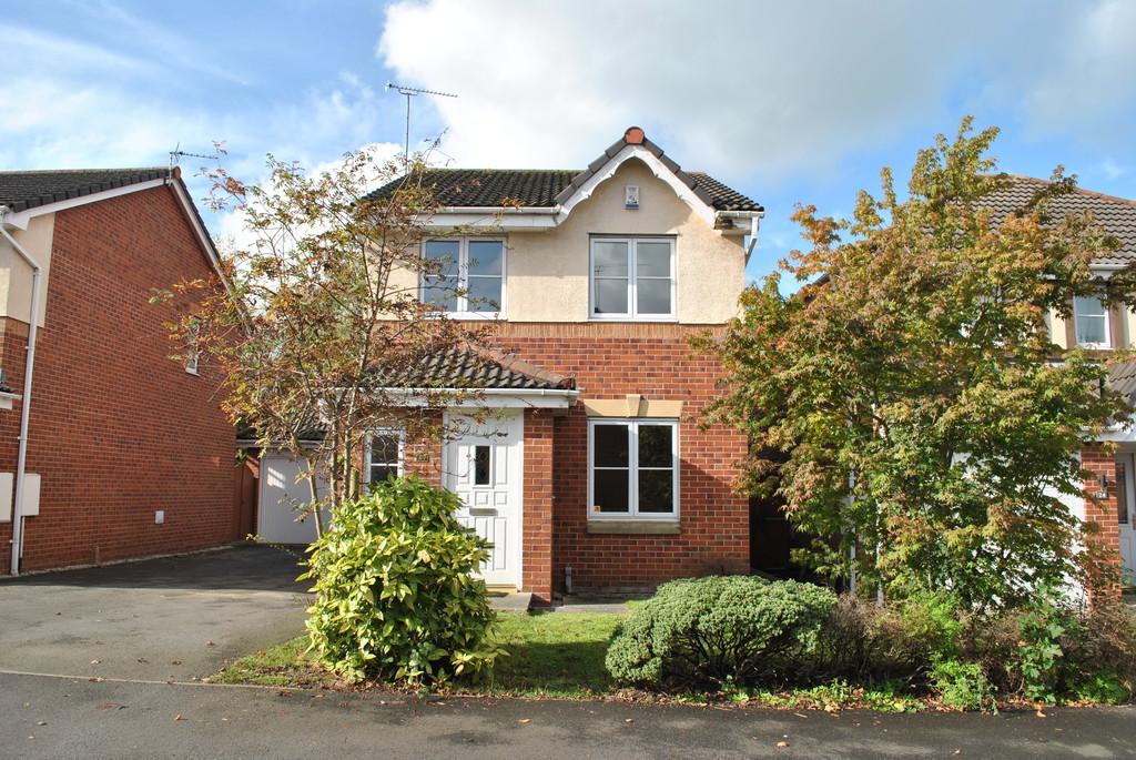 Pinewood Road, Winsford 3 bed detached house £189,950
