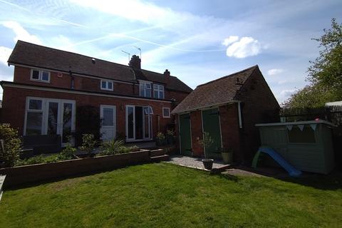 3 bedroom semi-detached house for sale - West End, Long Whatton