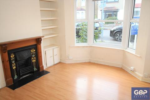 17 Cotleigh Road, Romford, RM7 9AS