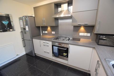 7 Dunrobin Road, Auchterarder, PH3 1FT