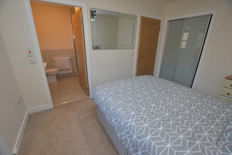 7 Dunrobin Road, Auchterarder, PH3 1FT