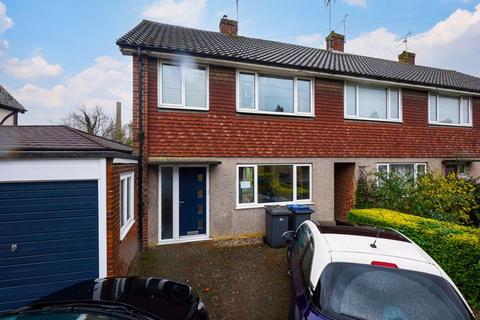 1 bedroom in a house share to rent, St. Stephens Road, Canterbury (whole house)