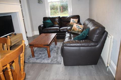 1 bedroom in a house share to rent - Elm Road, Sidcup, Kent, DA14 6AD