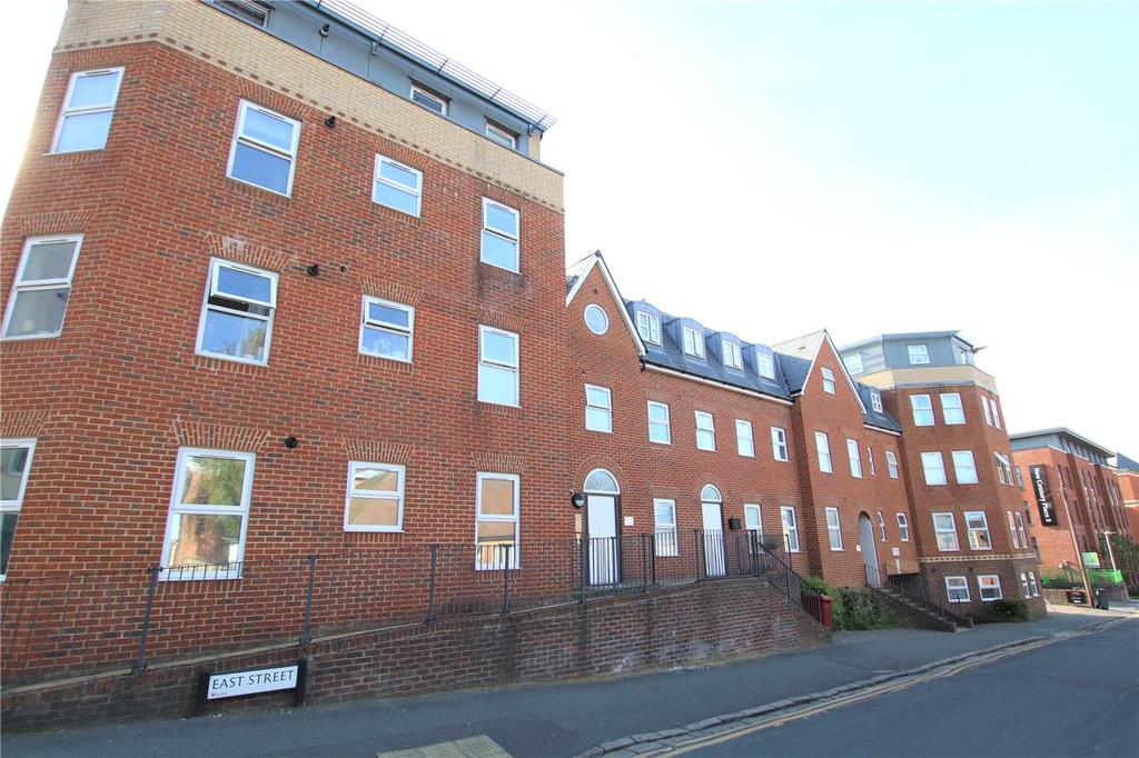 East View Place, East Street, Reading, Berkshire, RG1 2 bed apartment