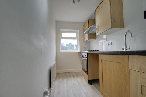 1 bedroom flat to rent - St Michaels Court, Stone