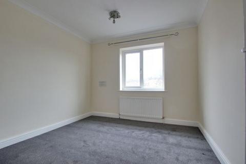 1 bedroom flat to rent, St Michaels Court, Stone