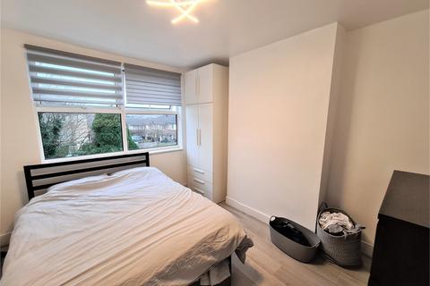 2 bedroom terraced house to rent - Sylvester Road, East Finchley, N2