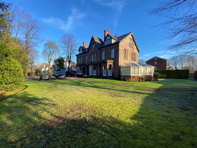 Lyndhurst Road, Mossley Hill, Liverpool 2 bed apartment £330,000