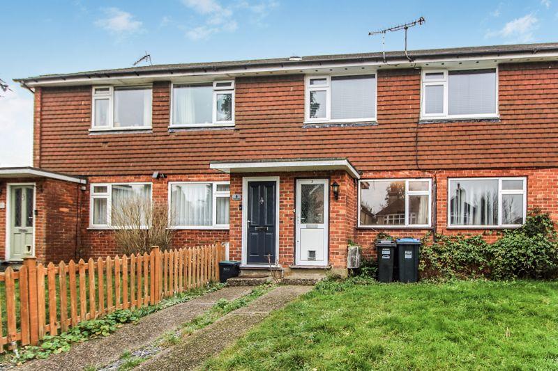 ELDON ROAD, CATERHAM ON THE HILL 3 bed £350,000