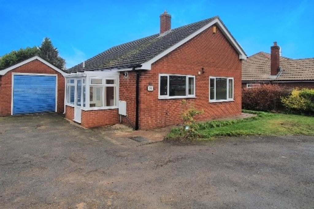 Longlands Lane, Market Drayton 2 bed detached bungalow £795 pcm (£183 pw)