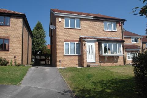 2 bedroom semi-detached house to rent, Harrier Way, Morley, LS27