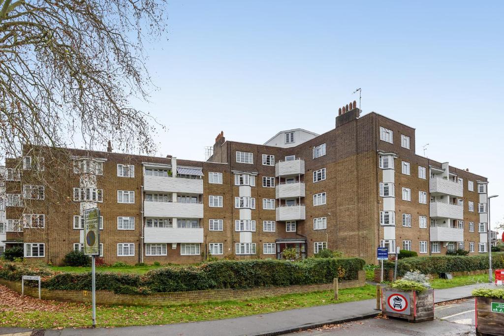 Lower Ham Road, Kingston upon Thames 2 bed flat £400,000