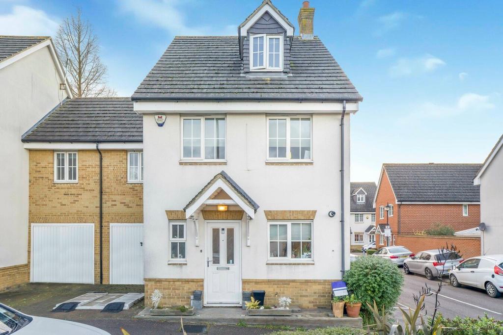 Southgate Road, Potters Bar, EN6 4 bed end of terrace house £650,000