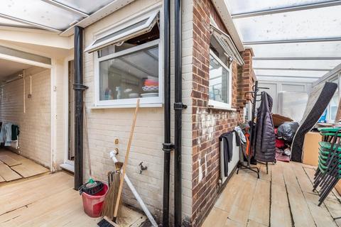 5 Huxbear Street, London, SE4 1EA