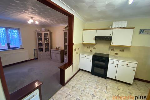 7 Heol Brynteg, Tonyrefail, Porth, CF39 8DL
