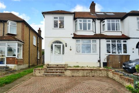 24 Hobart Road, Worcester Park, KT4 8SP