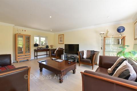 undefined, Mount End, Theydon Mount, Epping, Essex