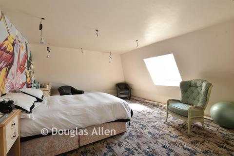 undefined, Mount End, Theydon Mount, Epping, Essex